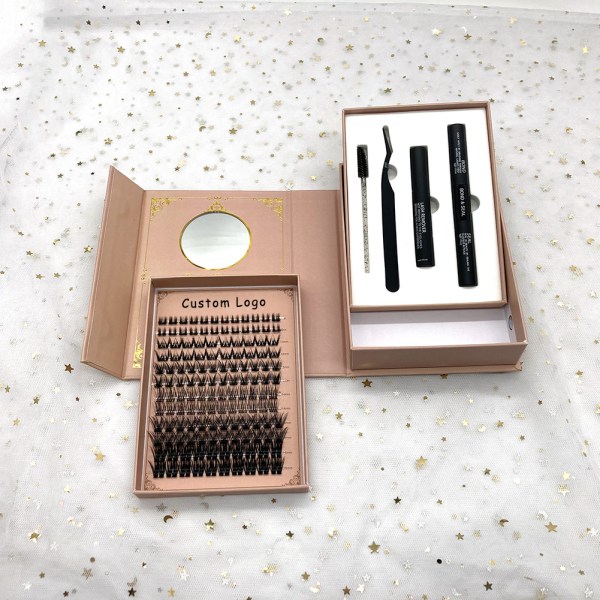 lash clusters with mirror