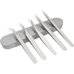 lash tweezers